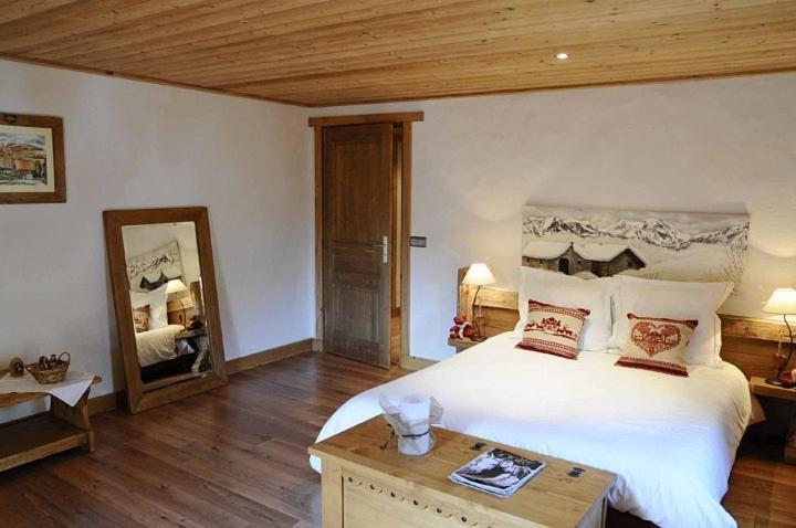 Bed and Breakfast La Ferme d'Emilienne Sallanches Zimmer foto