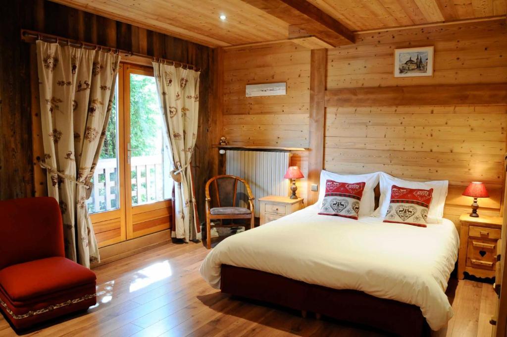 Bed and Breakfast La Ferme d'Emilienne Sallanches Zimmer foto