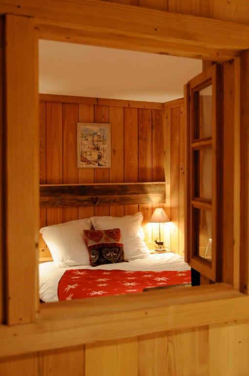 Bed and Breakfast La Ferme d'Emilienne Sallanches Zimmer foto